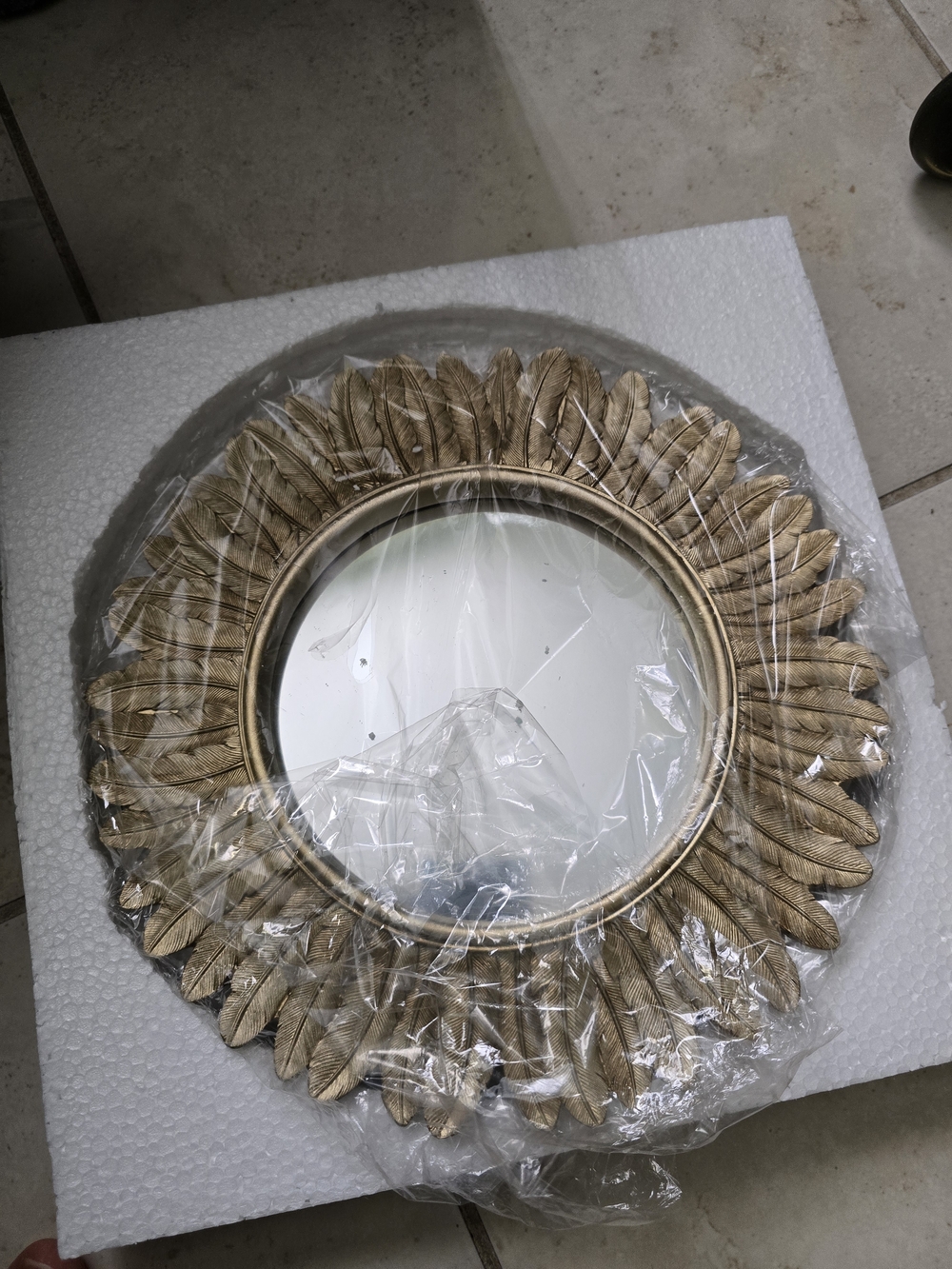 Decorative Gold Feather Sunburst Mirror - Home Wall Decor - Picture 6 of 7